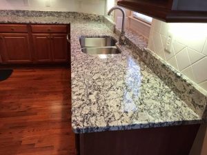 21731017_1439405989447685_2773153703410622289_n